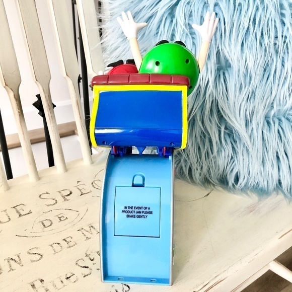 M&M, WILD THING, Roller Coaster Ride, Candy Dispenser, Vintage, 2002 - Picture 6 of 12